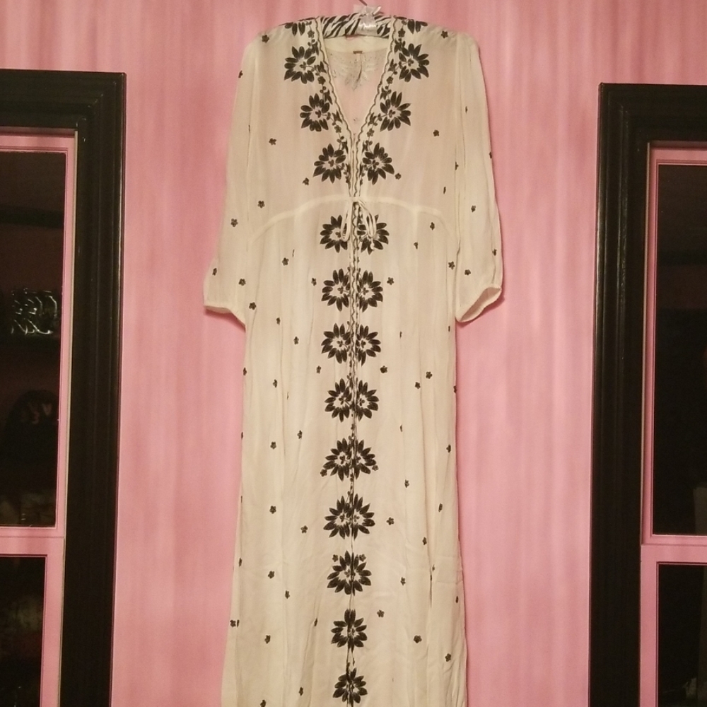 Free People Embroidered Midi Fable Dress - M